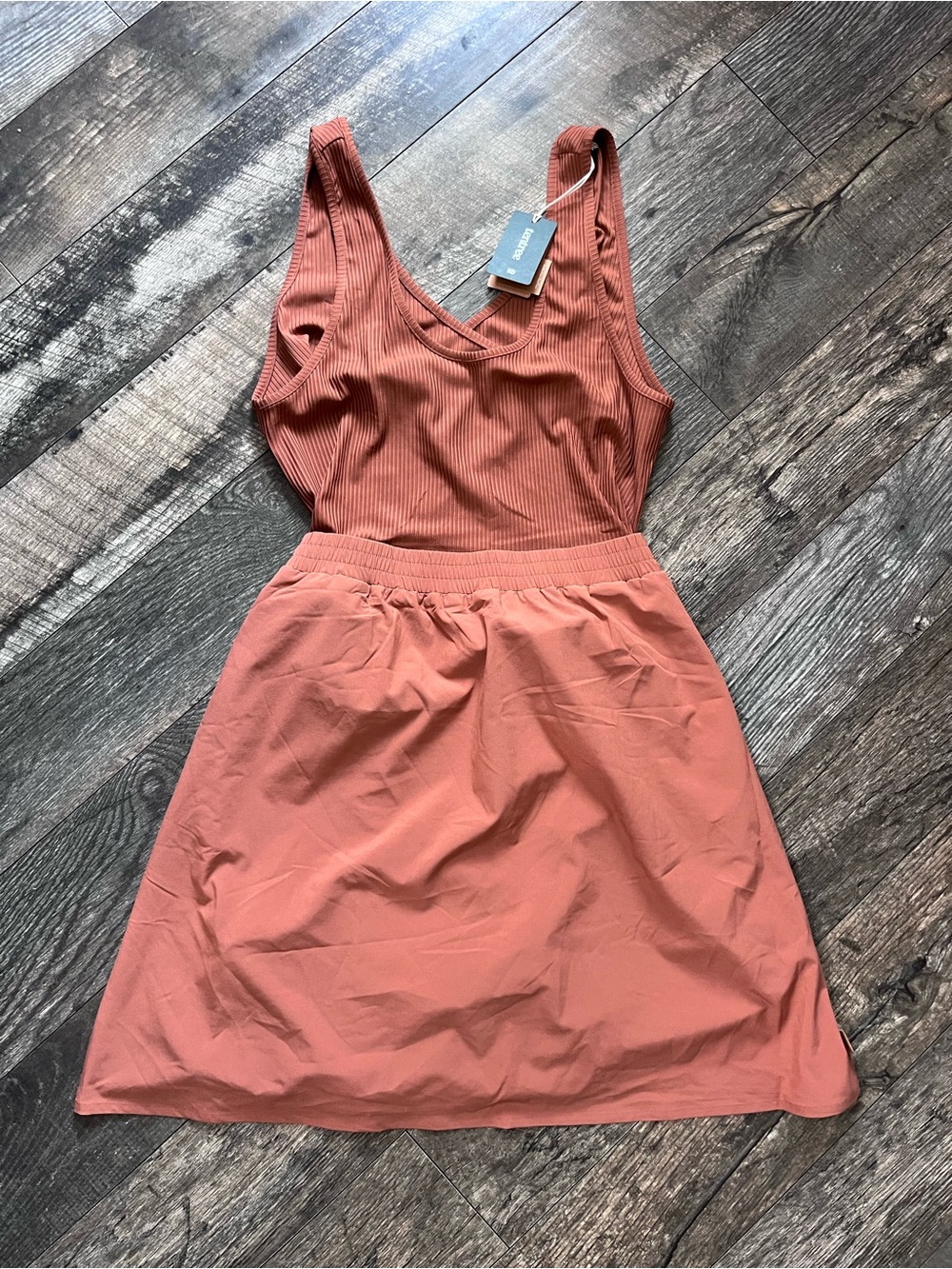 tentree Clay Tile Ashby Twist-Back Dress with Built-In Shorts XL